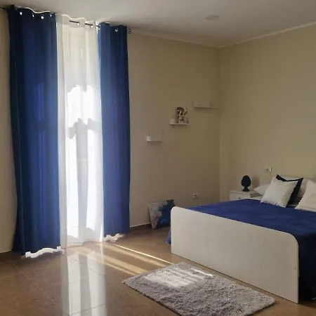 Ferrara 2 בית הארחה 3*