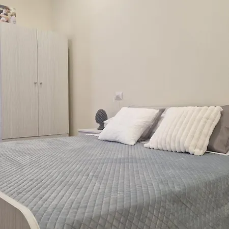 Ferrara 2 קטאניה