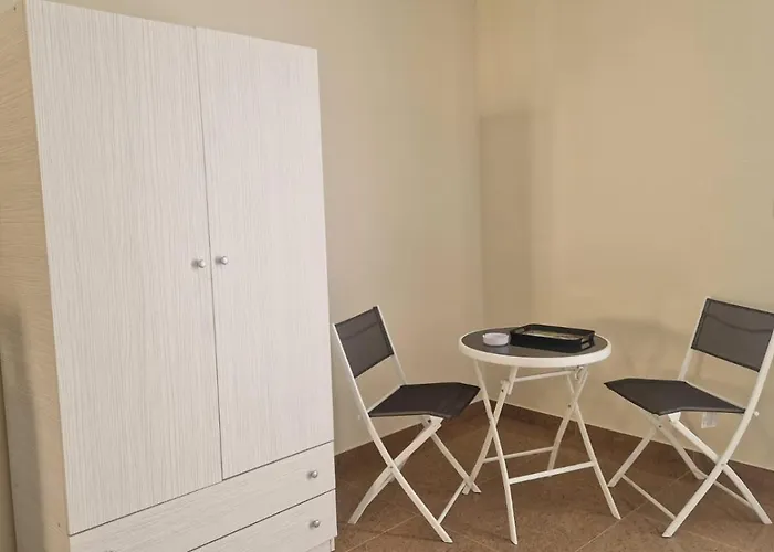 ゲストハウス Ferrara 2